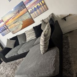 “LIKE NEW” Wayfair 2pc Grey Modern Sectional Couch 🛋️ ( FREE DELIVERY 🚚)