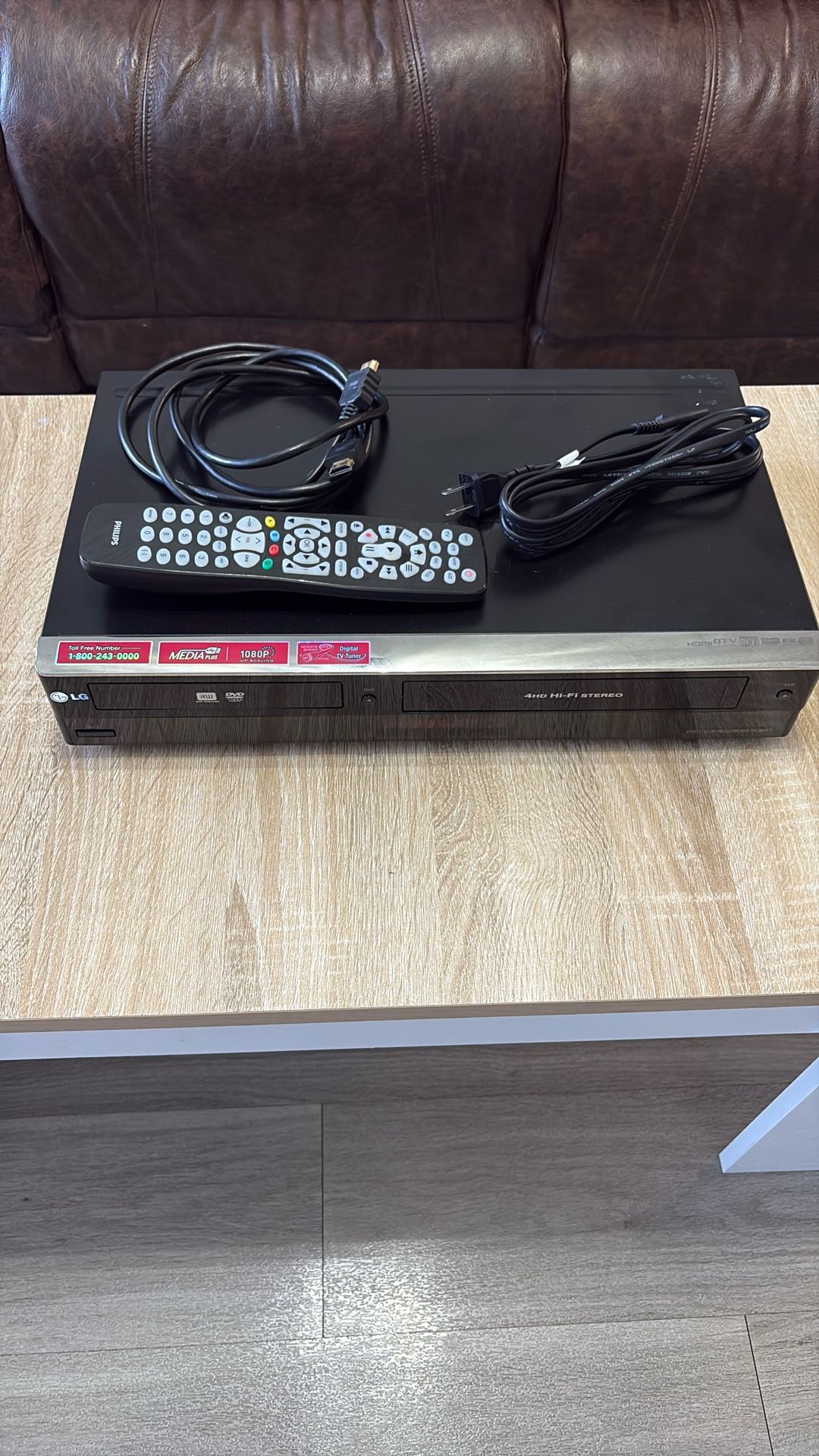 DVD / VCR combo