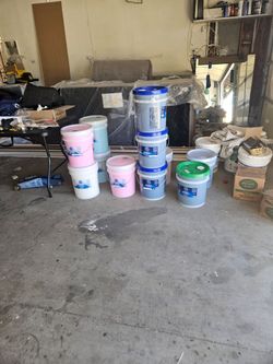 Fabric detergent