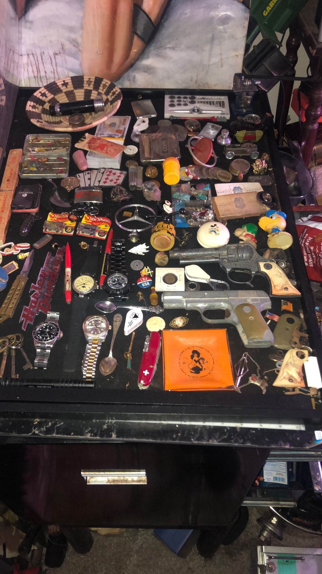 lots of cool shit