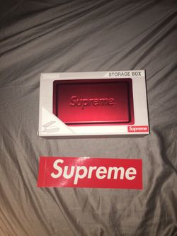 Deadstock Supreme SIGG Storage Box