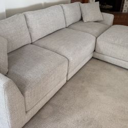 Nearly New 3-Piece Modular Couch with Ottoman – Costco