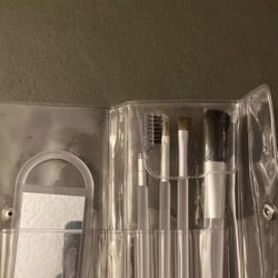 Makeup Travel Set