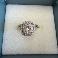 14k Diamonds 2.5CT