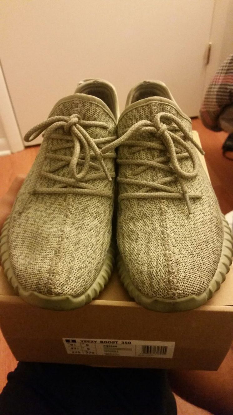 Yeezy 350 Moonrocks Used