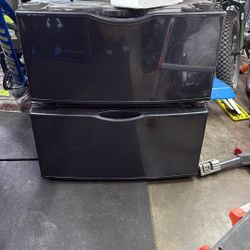 Two Samsung Pedestals