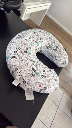 Free boppy baby pillow