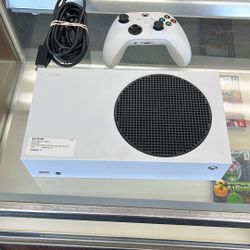 X-Box Series S With Controller And Cords