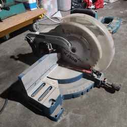 Bosch 3912 Compound Miter Saw