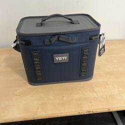 Yeti Cooler Brand New Hopper Flip 18