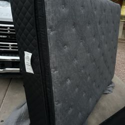 Matress And Box Spring.  $200.  Brand New.  Deliver Available Small Fee 