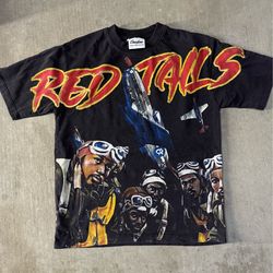 Black and red vintage 90s US Army Airmen T-shirt clothing size small see measurements