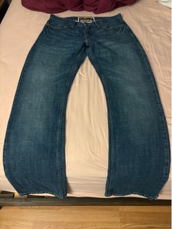 Levis jeans