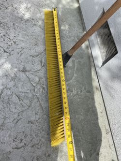 Push broom