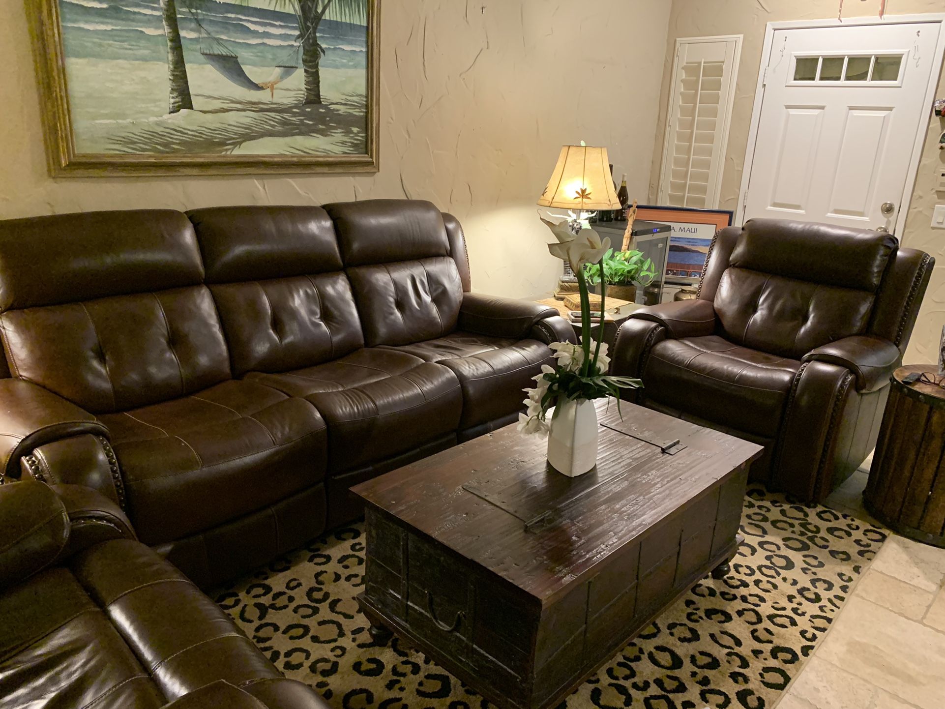 Beautiful Leather Recliners And Recliner Couch for Sale in Palm Desert