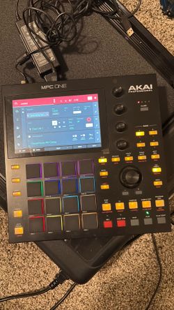 Akai music production center