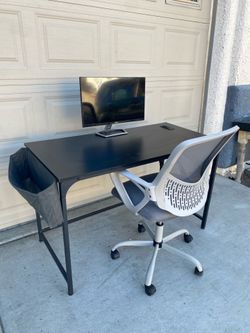 Desk and office chair with outlet USB