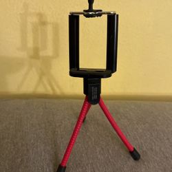 Phone tripod