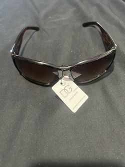 Dolce and Gabbana woman sunglasses 