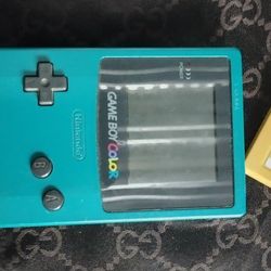 Gameboy Color (Cracked Case)