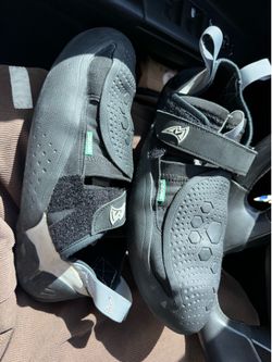 Rock climbing shoes