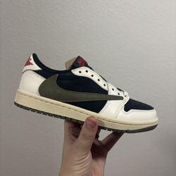 Jordan Retro 1 Low Olive