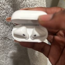 1st Generation AirPods 
