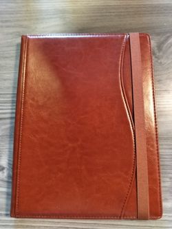 11.8" reMarkable Paper Pro w/ Case
