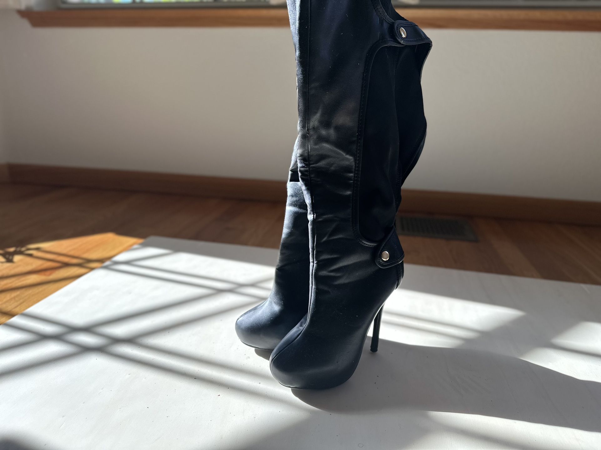 Size 5.5 Black Boots