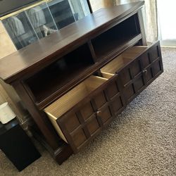 Solid Wood TV Stand W/ Storage 