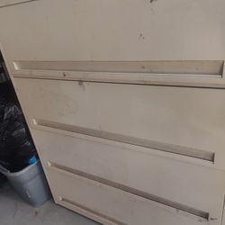 4 Drawer File Cabinet/Tool Shelves