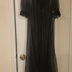 Black Nightgown With Robe