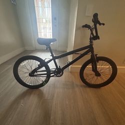 selling bmx bike 