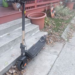 NIU KQi Pro Max Rose Gold Electric Scooter – $170 OBO Need Gone ASAP Will Trade For Working Wii