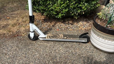 Kids scooter