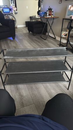 Shoe rack display