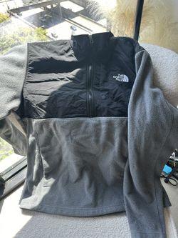 North Face Half Zip 
