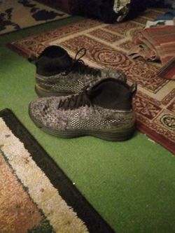 NIKE LUNAR SHOES SIZE 8