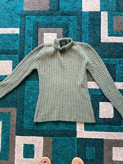 Lauren Ralph Lauren sage green cable-knit turtleneck sweater.cashmere, wool.angora. Small size