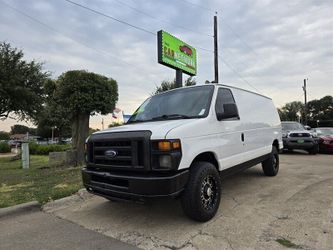 2011 Ford E-250