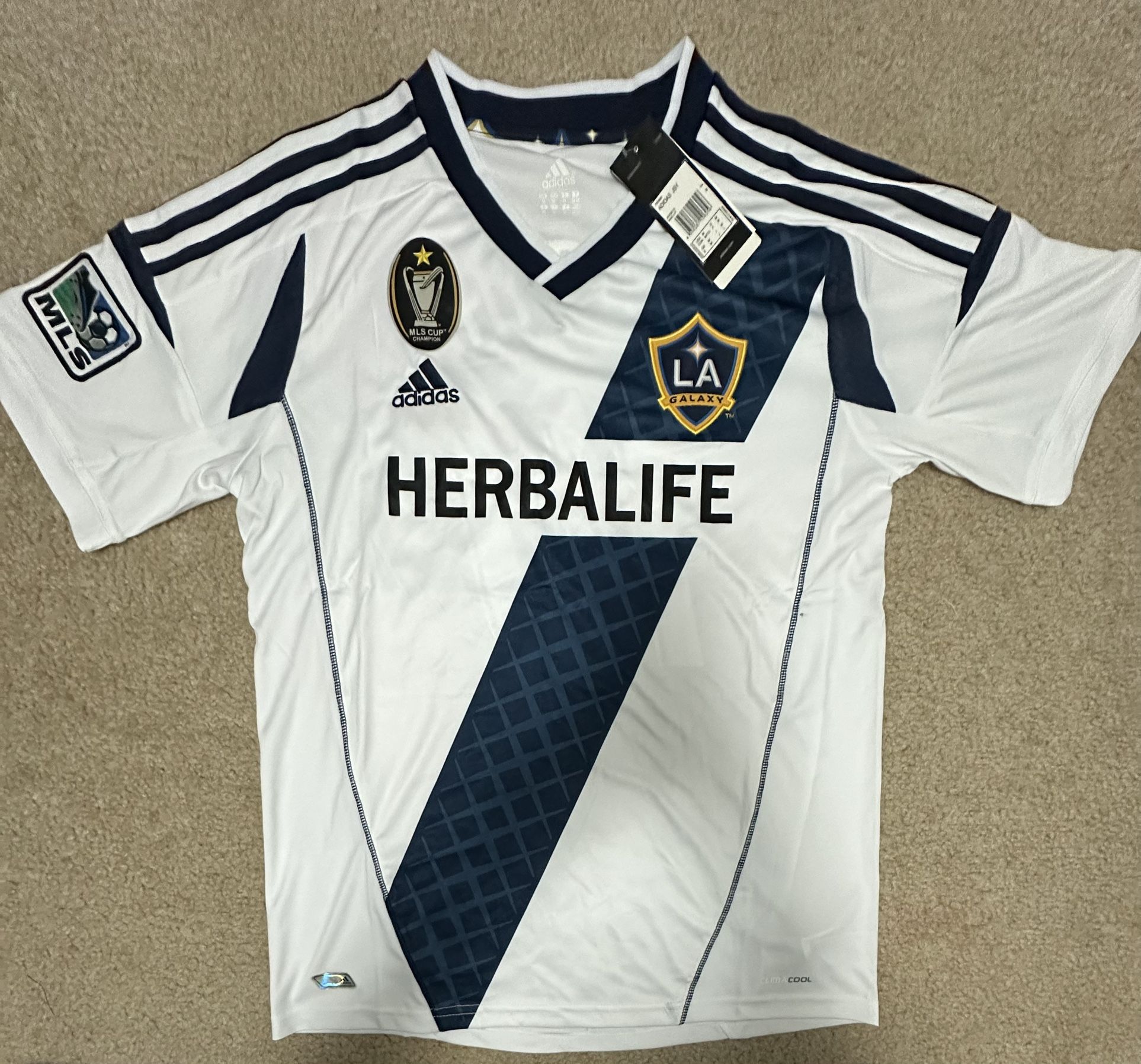 Landon Donovan LA Galaxy MLS Jersey Retro. Size Medium