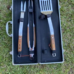 Grill Tools New Pick Up At Timber Dr Garner 