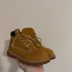 Kids Timberland Boots US Size 9
