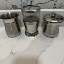 Bath Accessories 