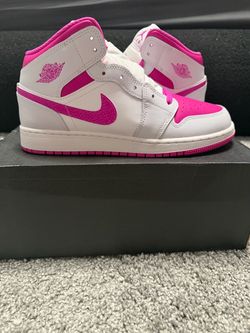 Air Jordan 1 Mid White Pink Sneakers