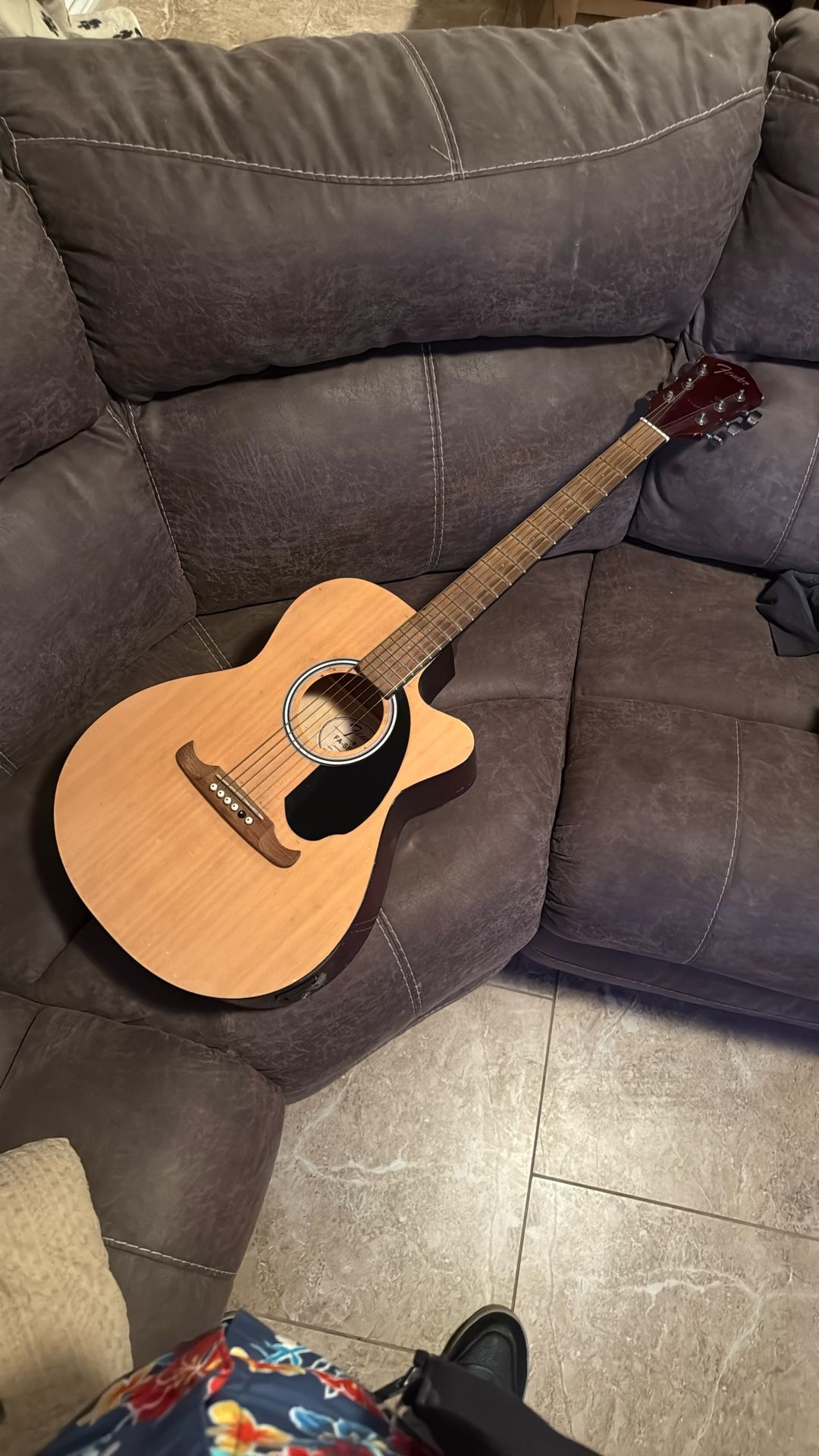 Fender FA – Series  Guitar