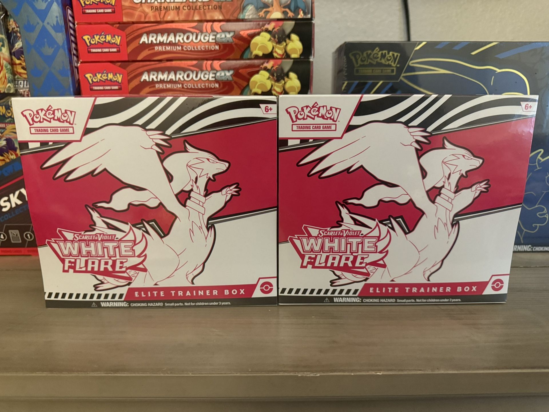 White Flare ETB