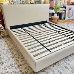Free Delivery NEW OPEN-BOX West Elm by Moe’s, Bouclé Creamy White King Bedframe (MSRP $2,099+tax)
