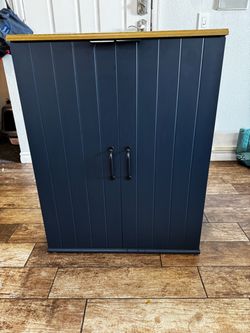 IKEA Skruvby cabinet