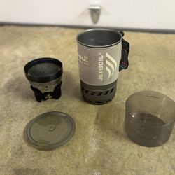 MSR WINDBURNER BACKPACKING STOVE